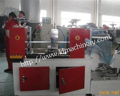 PE,CPE鞋套機(jī)生產(chǎn)-張家港市聯(lián)達(dá)機(jī)械 - 中國機(jī)械大全