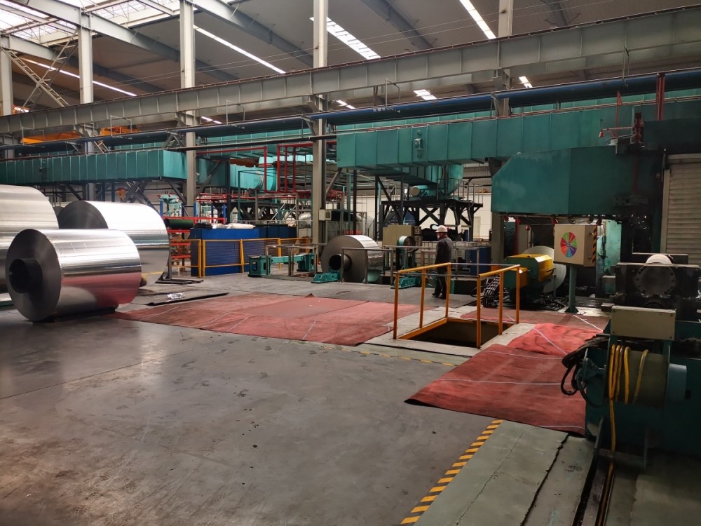 鄭州西郊智能工廠投產(chǎn)驅(qū)動(dòng)鋁材熱銷全球，汽車(chē)銷售迎新機(jī)遇